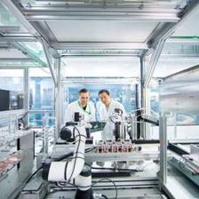 英矽智能自有AI平台赋能下第二款药物即将进入临床试验阶段